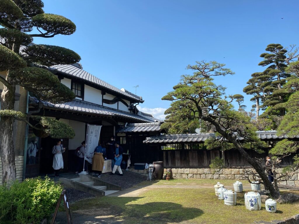 山の壽酒造の敷地内